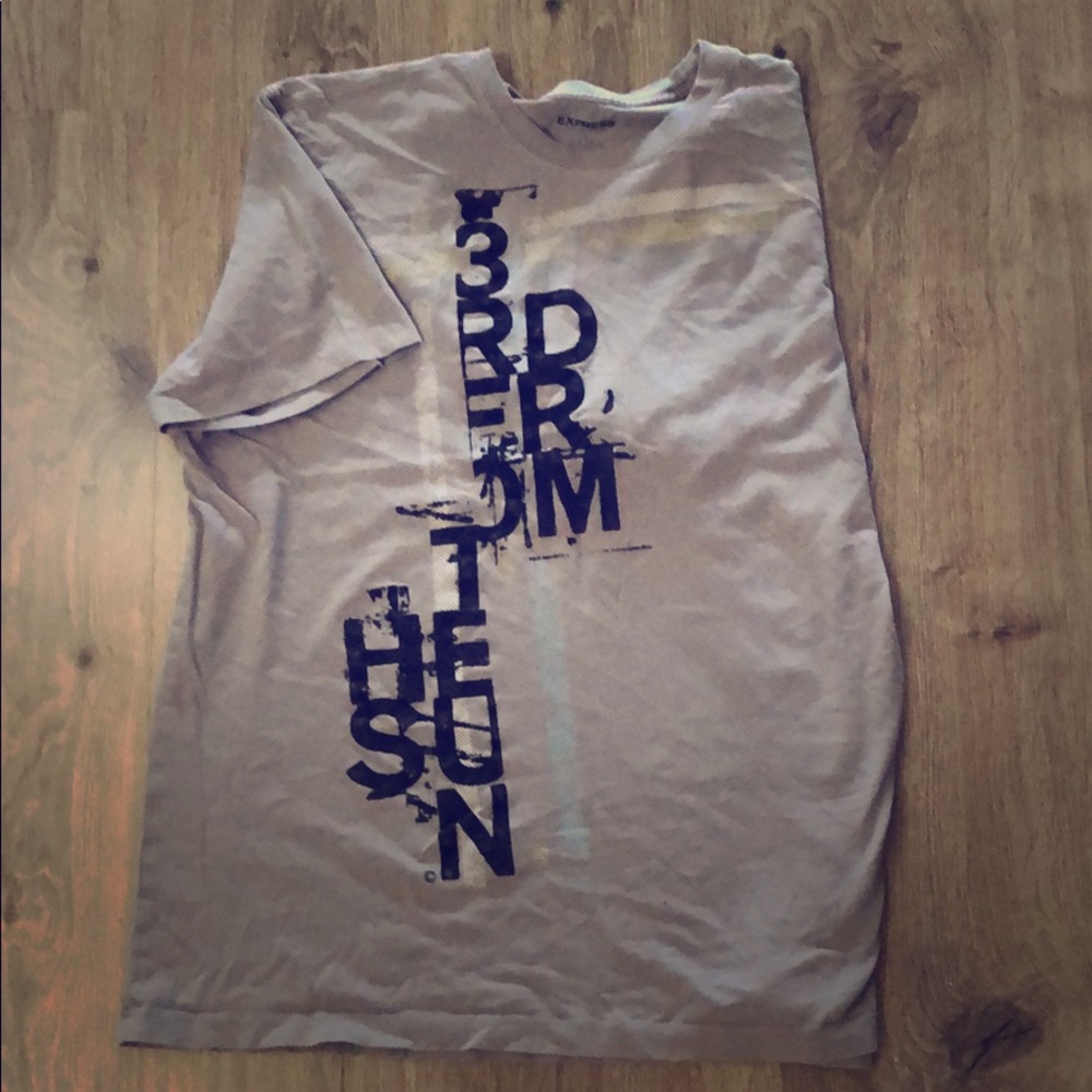 Express Vintage Tee